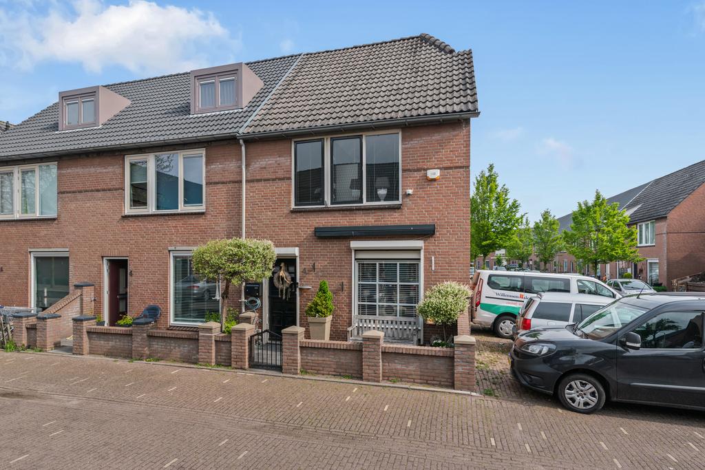 Helmersstraat 4