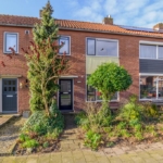 Woning aan Dr. A.R. Holstraat 52 in Zetten te koop