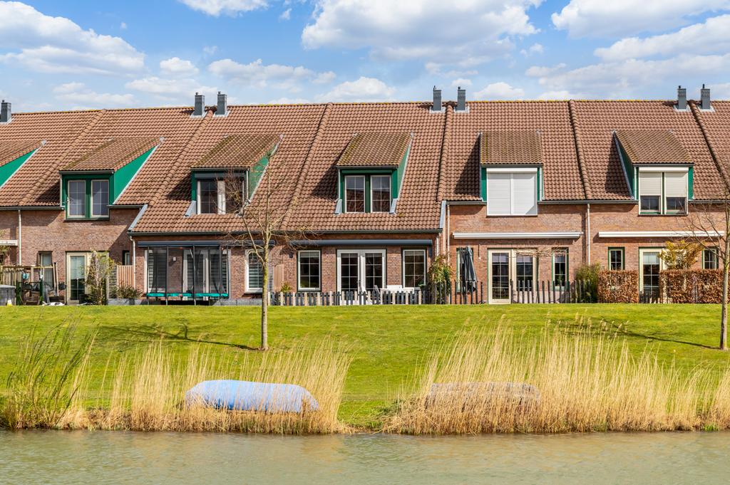 Slottuin 148
