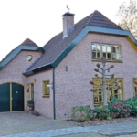 Woning aan Nieuwstraat 2 in Gendt te koop