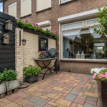 Woning aan Wethouder Bruensstraat 23 in Deest te koop