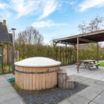 Woning aan Groene Heuvels 144 in Ewijk te koop