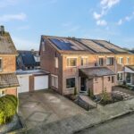 Woning aan Van Rooijenstraat 32 in Driel te koop