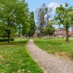 Woning aan Van der Duyn van Maasdamstraat 4 in Elst te koop