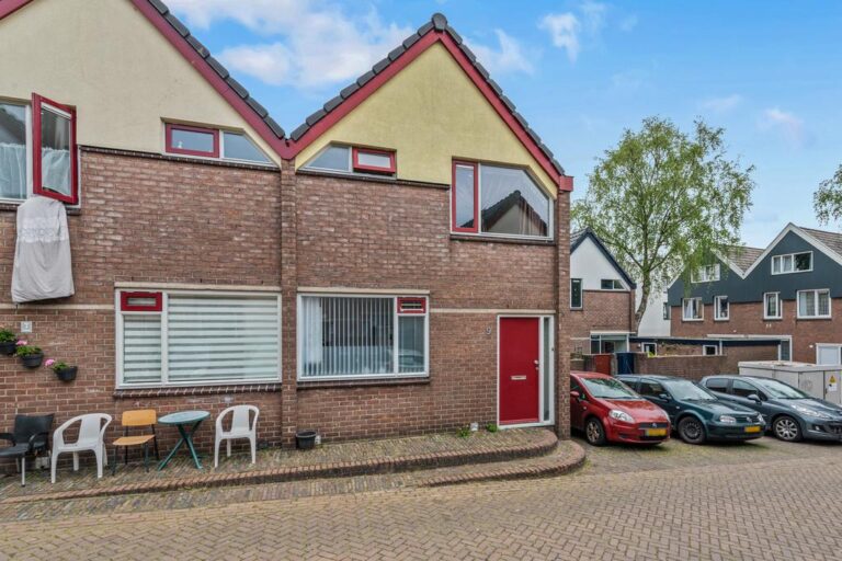 4e Nijverheidstraat 9