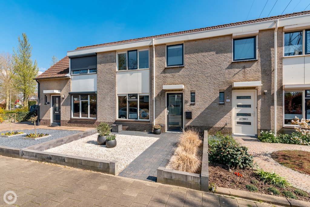 Woning aan De Veldse Hofstede 86 in Zetten te koop