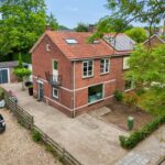 Woning aan Kerkstraat 5 in Zetten te koop