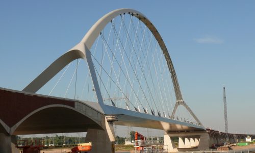 De_Oversteek,_September_2013